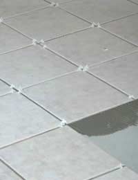 How to Lay Ceramic and Stone Tiles